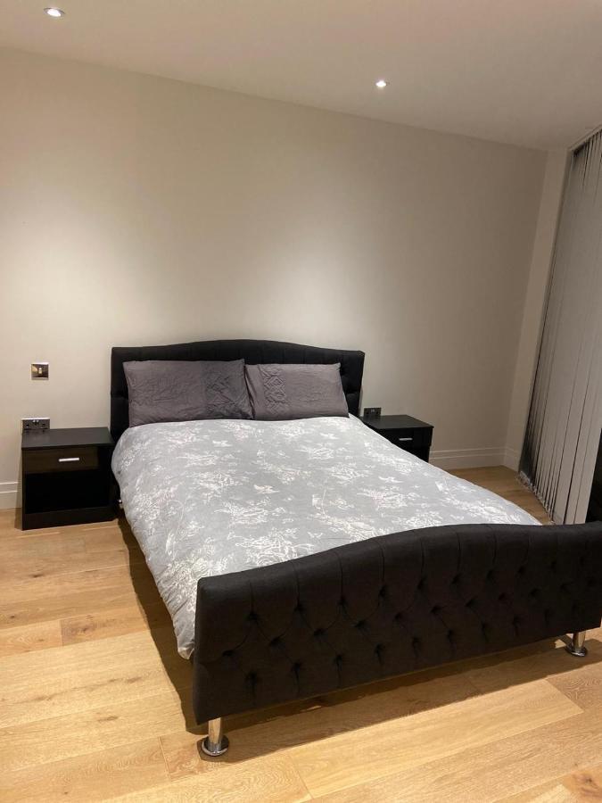 Studio Come 1 Bed Flat In Vauxhall Next To Battersea Londra Dış mekan fotoğraf