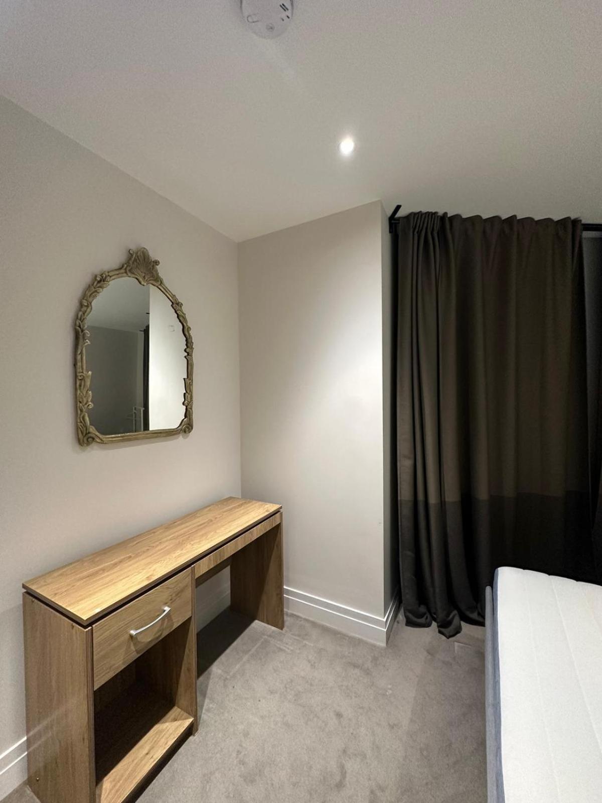 Studio Come 1 Bed Flat In Vauxhall Next To Battersea Londra Oda fotoğraf